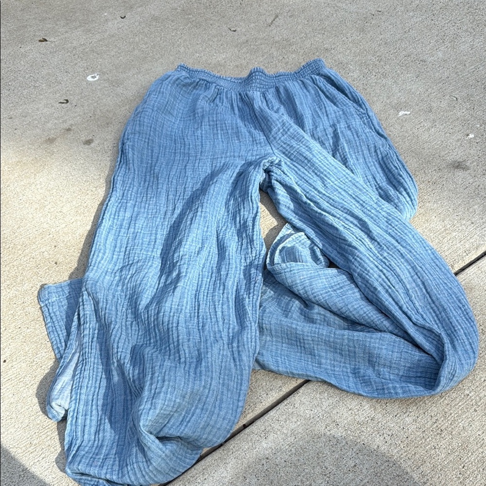 Aerie Blue Crinkled Pants